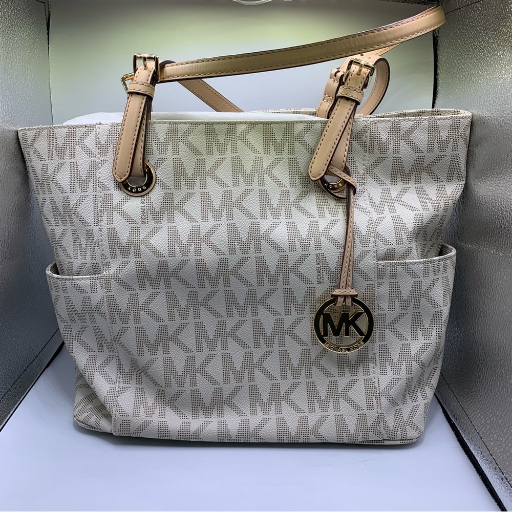Michael Kors tote and wallet